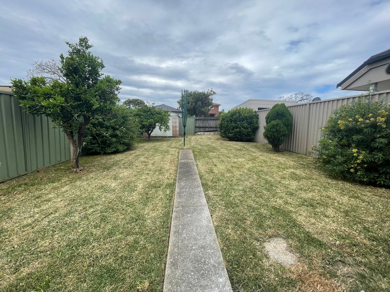 Photo - 62 Caroline Street, Kingsgrove NSW 2208 - Image 12