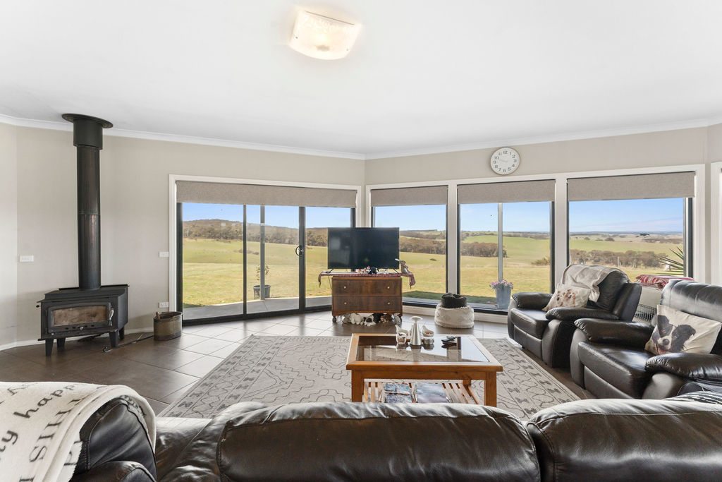 3-bedroom house at 62 CEMETERY ROAD, Waterloo VIC 3373, Pyrenees, Victoria