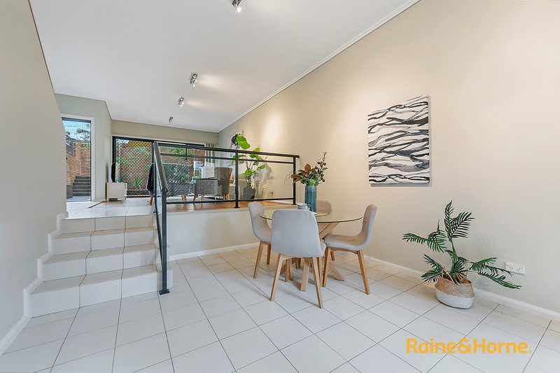 Photo - 6/2 Charles Street, Carlingford NSW 2118 - Image 5