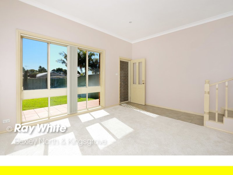 Photo - 62 Chisholm Avenue, Clemton Park NSW 2206 - Image 3