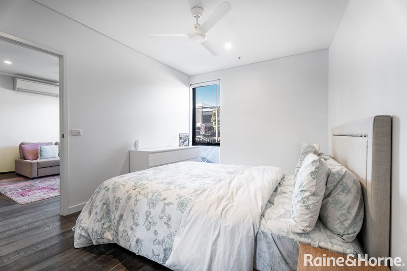 Photo - 6/2 Clark Street, Williams Landing VIC 3027 - Image 8