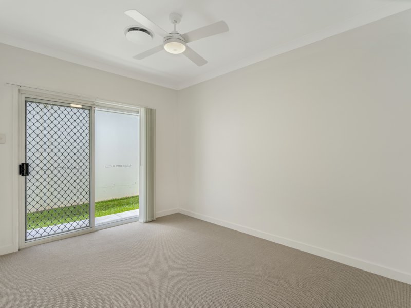 Photo - 62 Concord Cct , Robina QLD 4226 - Image 25