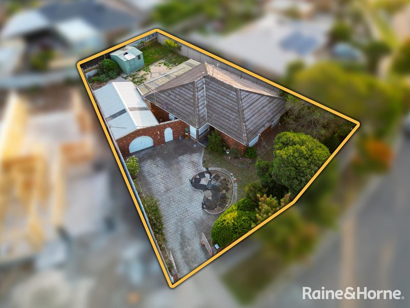 Photo - 62 Concord Circuit, Albanvale VIC 3021 - Image 17