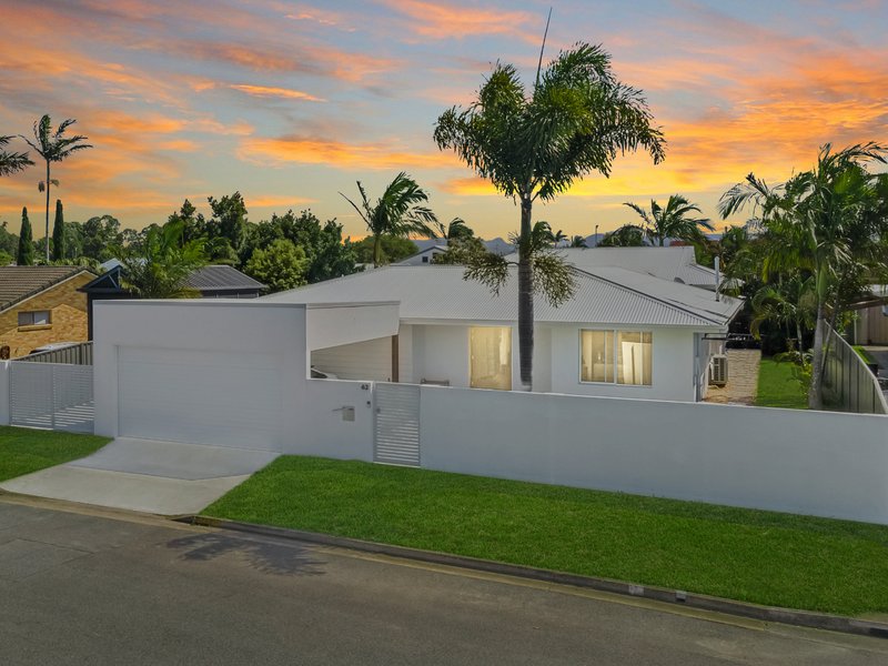 Photo - 62 Coolibah Drive, Palm Beach QLD 4221 - Image 1