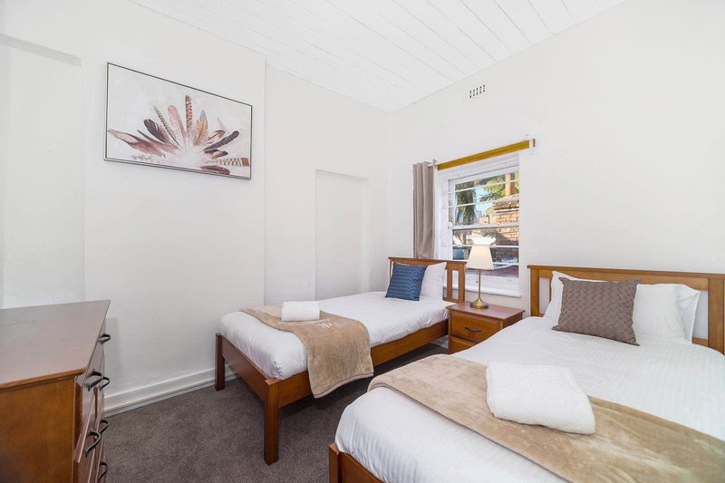 Photo - 62 Cowper Street, Glebe NSW 2037 - Image 3