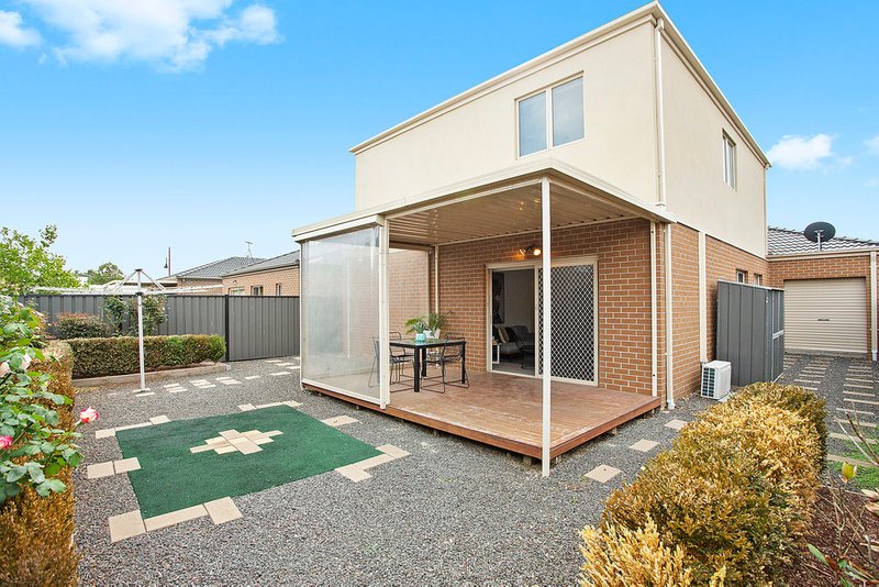 Photo - 62 Craigmoor Crescent, Mernda VIC 3754 - Image 6