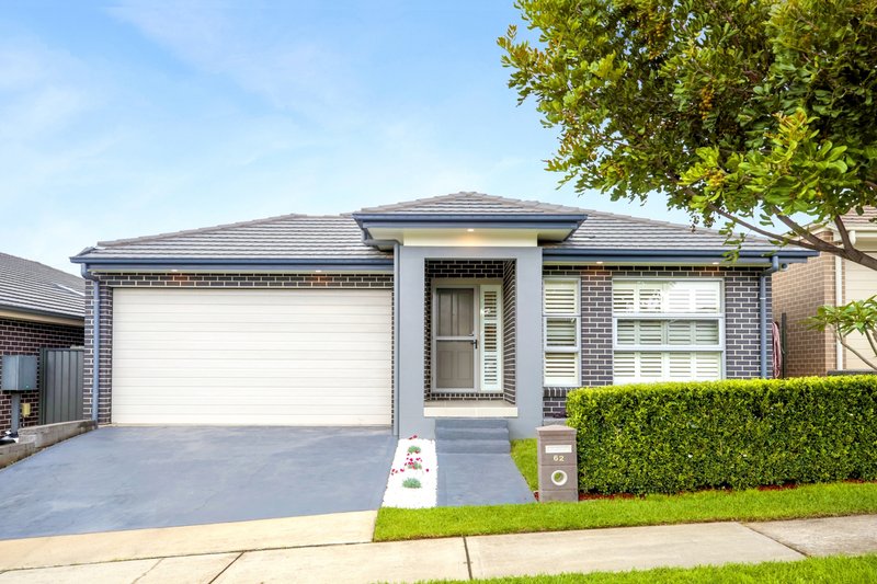 62 Cropton Street, Jordan Springs NSW 2747