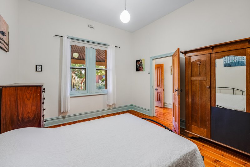 Photo - 62 Darebin Street, Mile End SA 5031 - Image 2