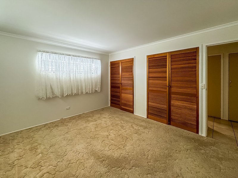 Photo - 62 Denmans Camp Road, Torquay QLD 4655 - Image 3