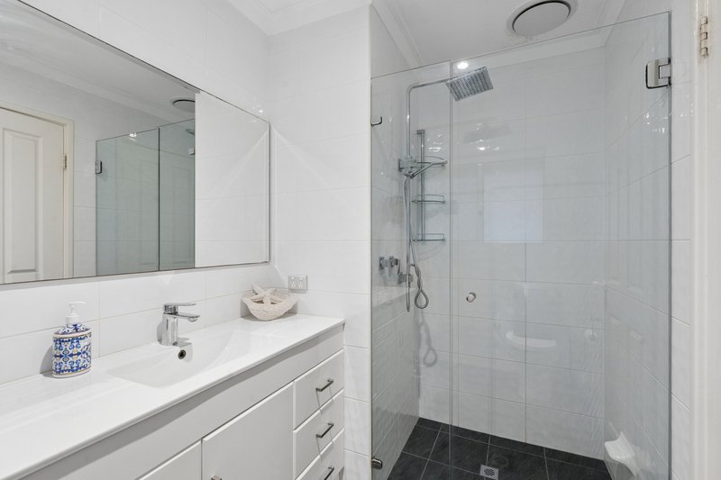 Photo - 62 Duchart Way, Coogee WA 6166 - Image 8