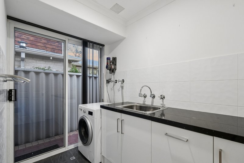 Photo - 62 Duchart Way, Coogee WA 6166 - Image 26
