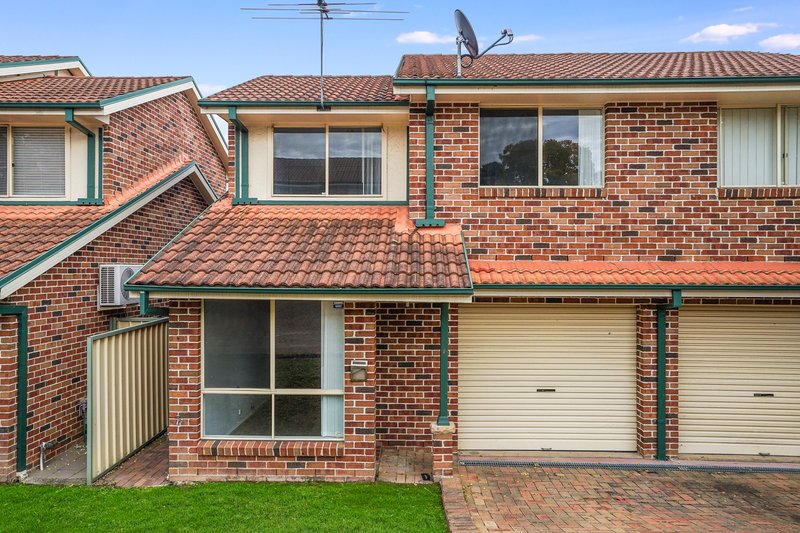 Photo - 6/2 Dutton Place, Glenmore Park NSW 2745 - Image 1