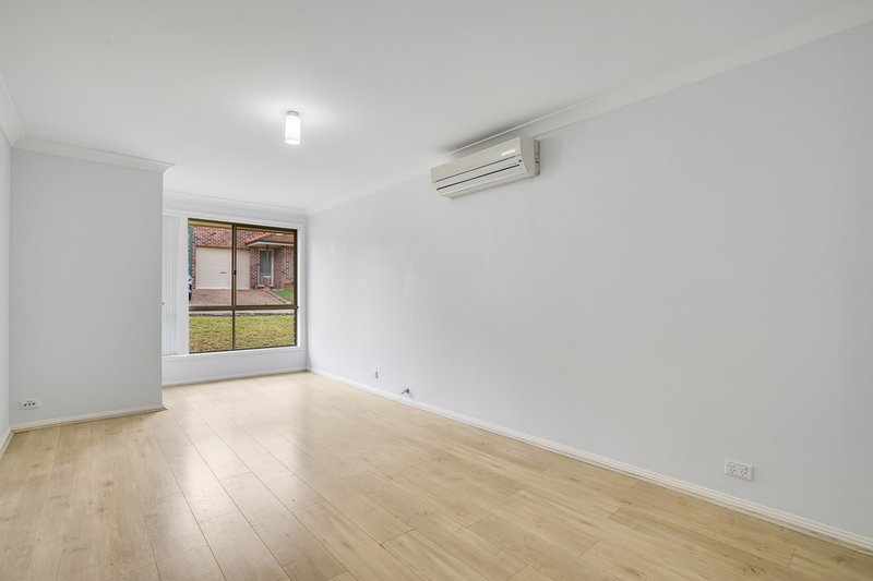 Photo - 6/2 Dutton Place, Glenmore Park NSW 2745 - Image 2