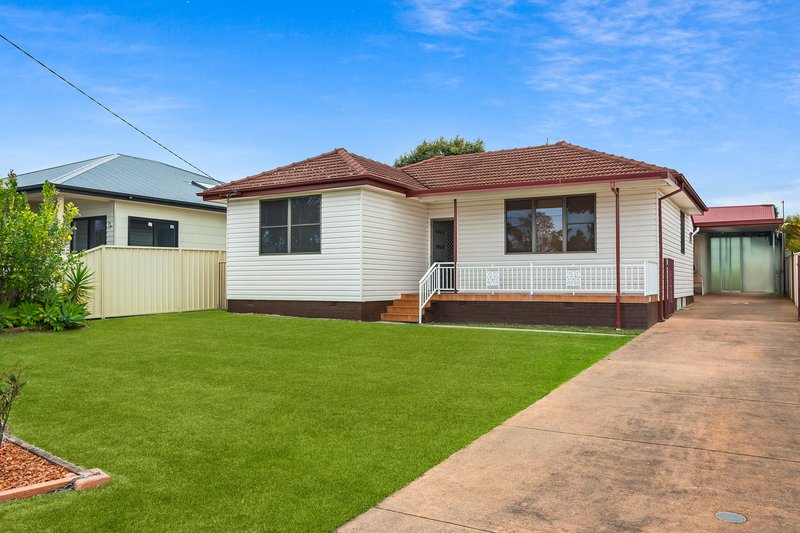 62 Edward Street, Barrack Heights NSW 2528