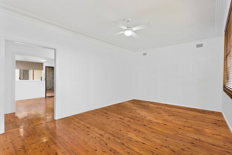 Photo - 62 Edward Street, Barrack Heights NSW 2528 - Image 3