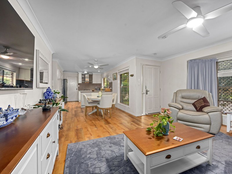 Photo - 6/2 Elms Street, Bundamba QLD 4304 - Image 5