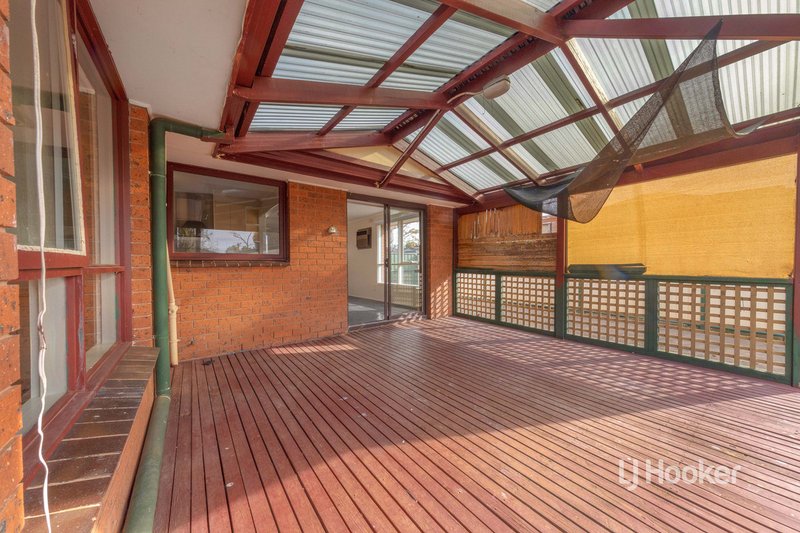 Photo - 62 Feathertop Drive, Wyndham Vale VIC 3024 - Image 16