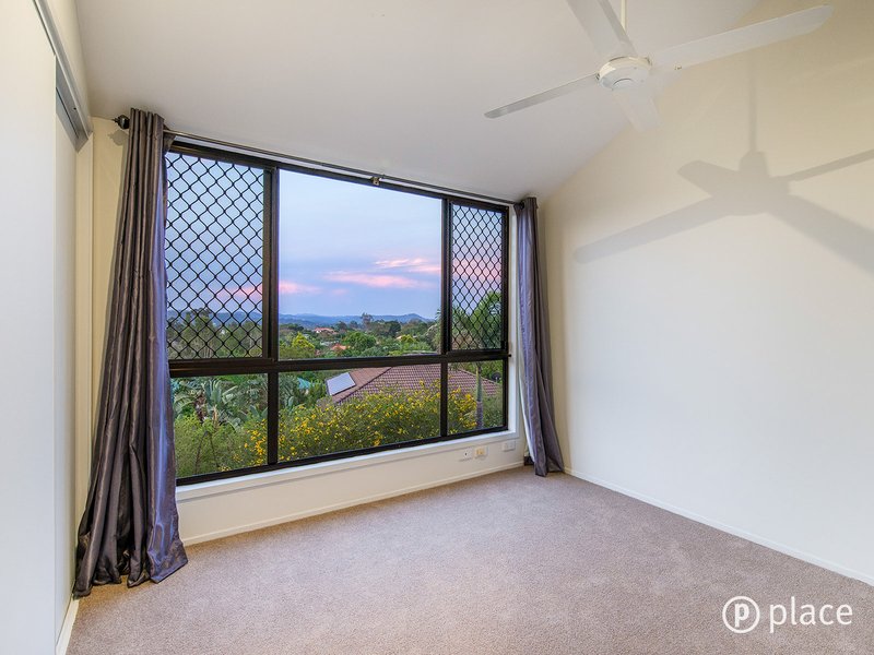 Photo - 62 Fiddlewood Crescent, Bellbowrie QLD 4070 - Image 8