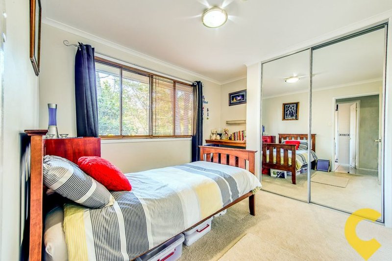 Photo - 62 Fiona Street, Bellbird Park QLD 4300 - Image 9