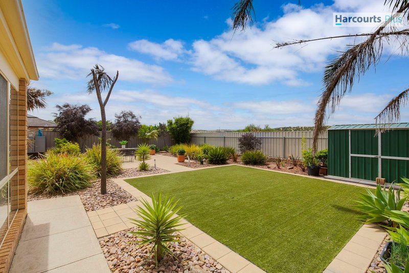 Photo - 62 Freebairn Drive, Hallett Cove SA 5158 - Image 18