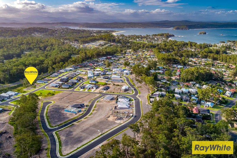 62 Freycinet Drive, Sunshine Bay NSW 2536