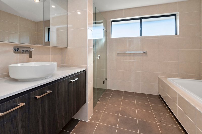 Photo - 62 Galloway Road, Box Hill NSW 2765 - Image 4