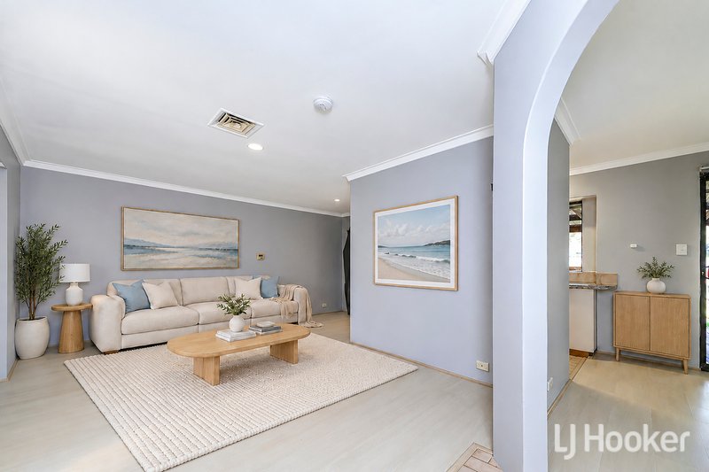 Photo - 62 Gibson Way, Beechboro WA 6063 - Image 4