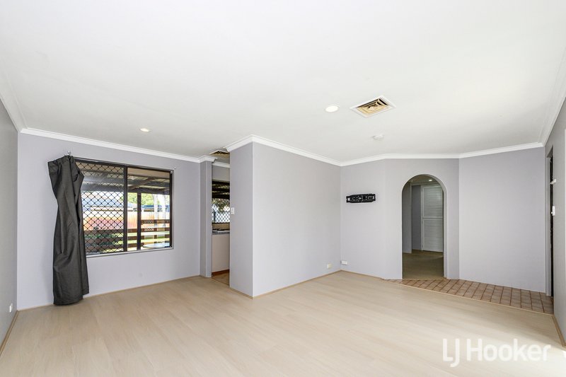 Photo - 62 Gibson Way, Beechboro WA 6063 - Image 5