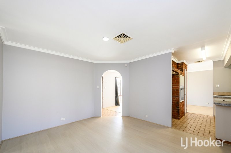 Photo - 62 Gibson Way, Beechboro WA 6063 - Image 7