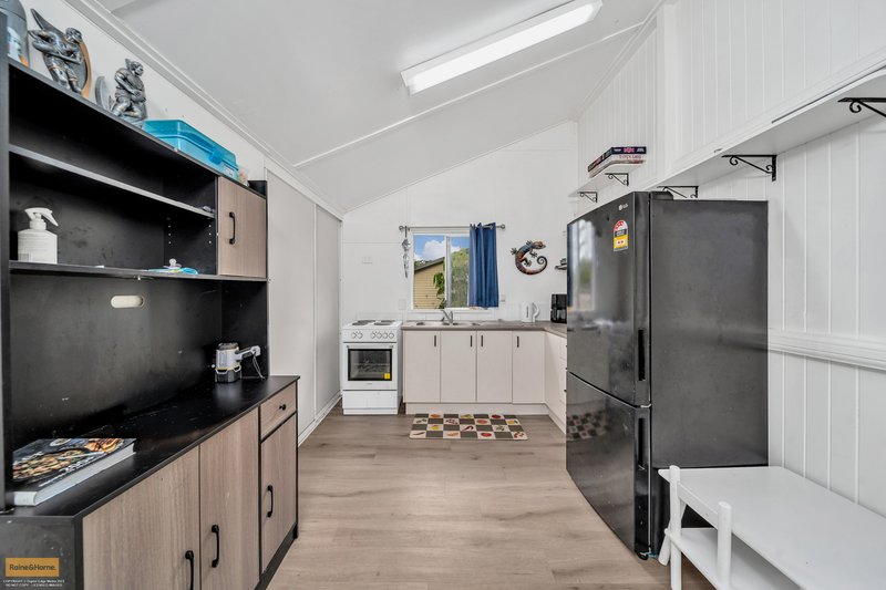 Photo - 62 Glady Street, Innisfail QLD 4860 - Image 5