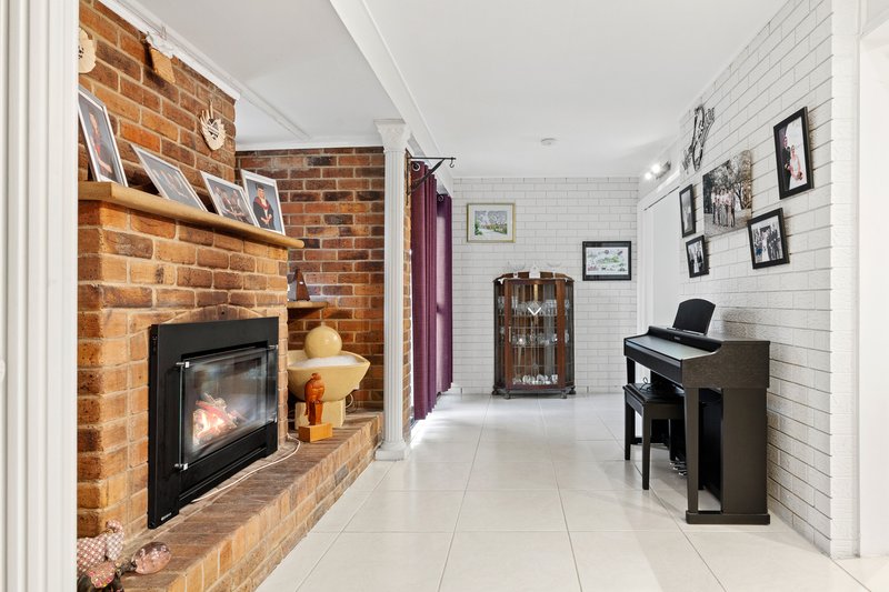 Photo - 62 Grampian Drive, Deebing Heights QLD 4306 - Image 16