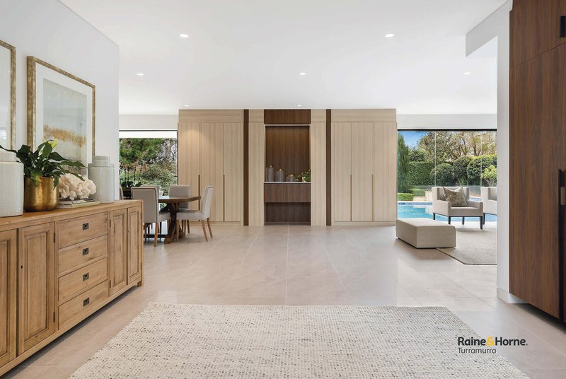 Photo - 62 Grosvenor Street, Wahroonga NSW 2076 - Image 2