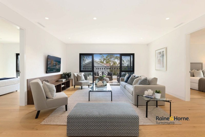 Photo - 62 Grosvenor Street, Wahroonga NSW 2076 - Image 15