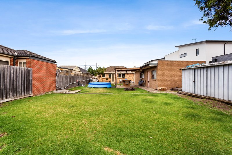 Photo - 62 Hawker Street, Airport West VIC 3042 - Image 10