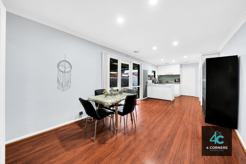 Photo - 62 Heaths Road, Hoppers Crossing VIC 3029 - Image 6