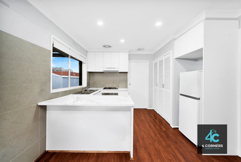 Photo - 62 Heaths Road, Hoppers Crossing VIC 3029 - Image 7