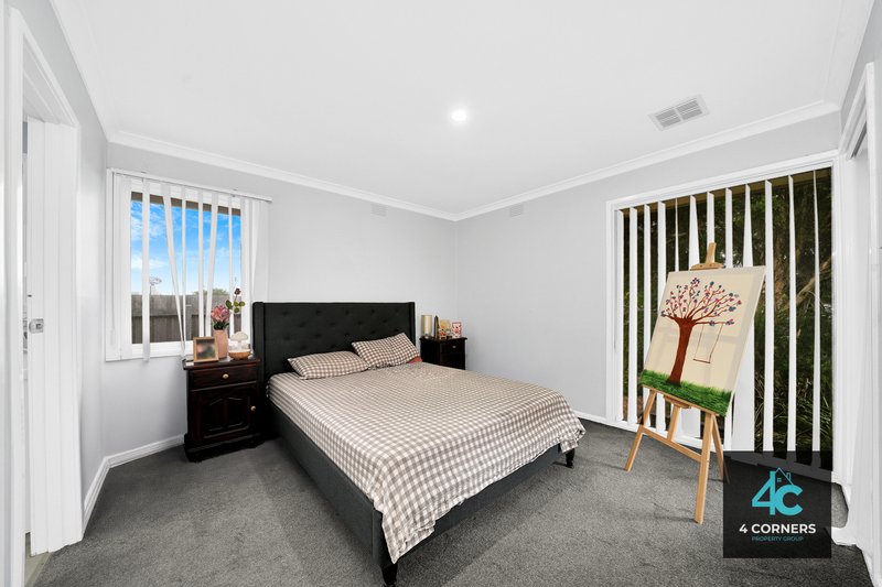 Photo - 62 Heaths Road, Hoppers Crossing VIC 3029 - Image 9