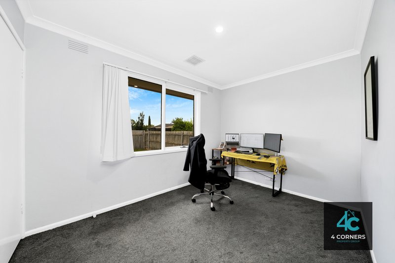 Photo - 62 Heaths Road, Hoppers Crossing VIC 3029 - Image 12