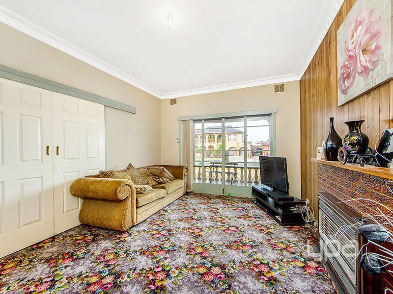 Photo - 62 Helen Street, St Albans VIC 3021 - Image 3