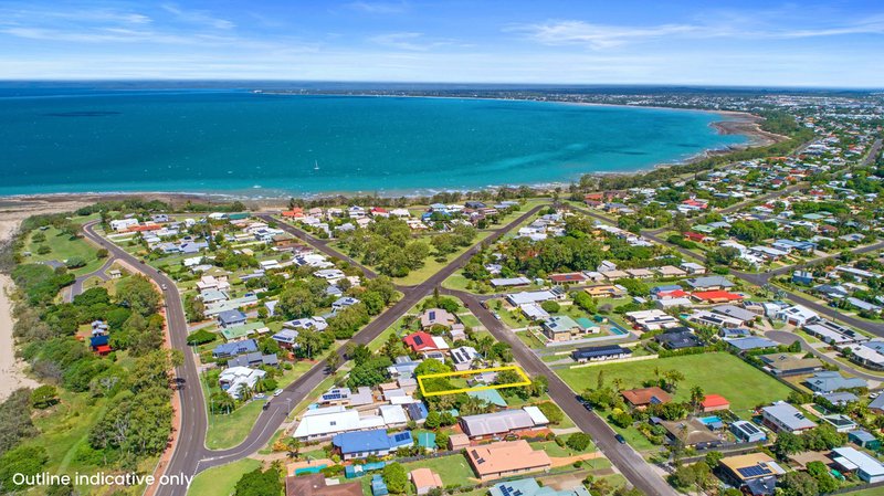 Photo - 62 Helsham Street, Point Vernon QLD 4655 - Image 2