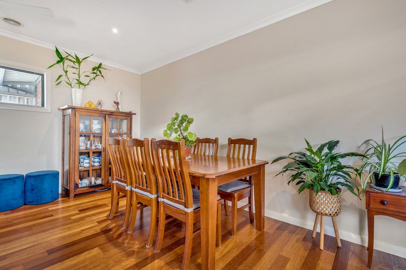 Photo - 62 Henley Street, Pascoe Vale South VIC 3044 - Image 6