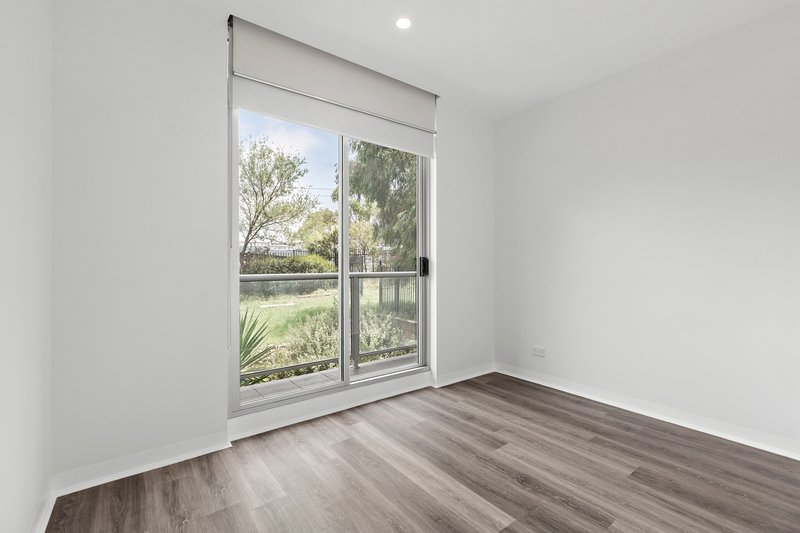 Photo - 6/2 Horizon Drive, Maribyrnong VIC 3032 - Image 7