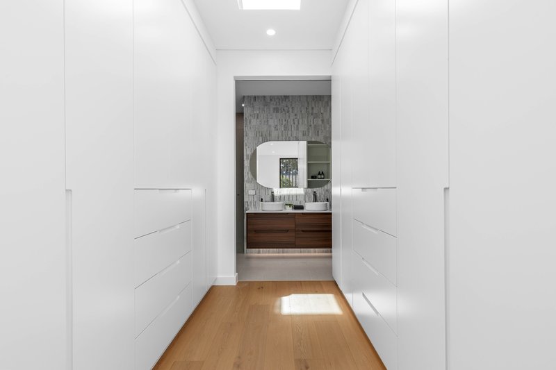 Photo - 62 Hurstville Road, Hurstville Grove NSW 2220 - Image 10