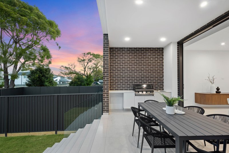 Photo - 62 Hurstville Road, Hurstville Grove NSW 2220 - Image 21