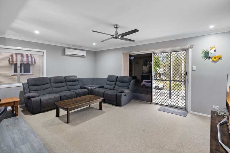 Photo - 62 Jacaranda Drive, Albany Creek QLD 4035 - Image 6