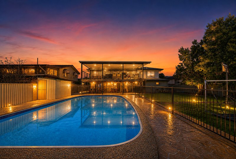 Photo - 62 Jacaranda Drive, Albany Creek QLD 4035 - Image 1