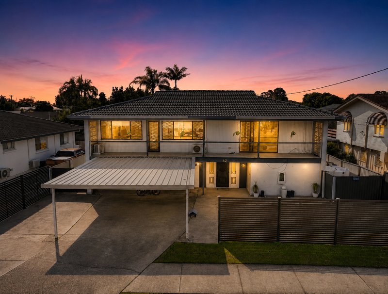 Photo - 62 Jacaranda Drive, Albany Creek QLD 4035 - Image 4