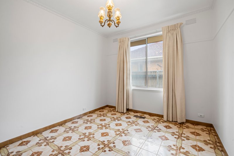 Photo - 62 Jukes Road, Fawkner VIC 3060 - Image 4