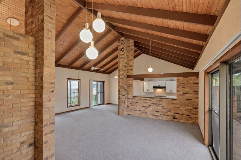 Photo - 62 Karawatha Drive, Mountain Creek QLD 4557 - Image 5