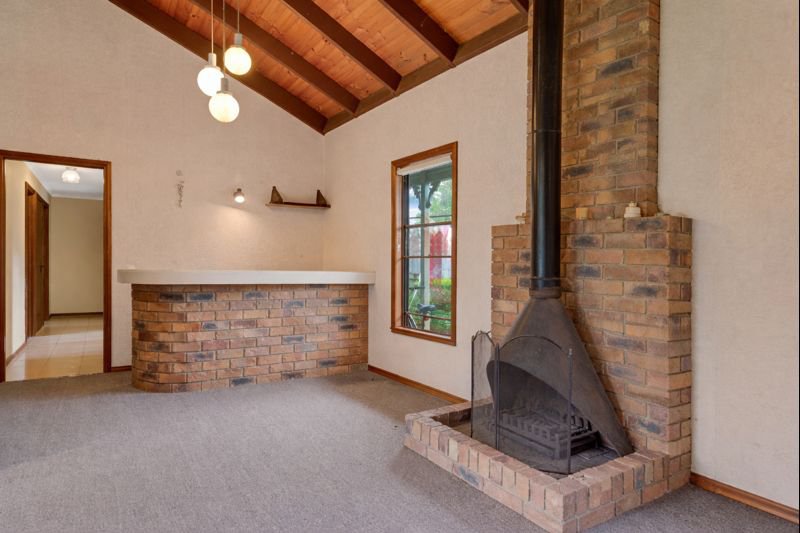 Photo - 62 Karawatha Drive, Mountain Creek QLD 4557 - Image 8